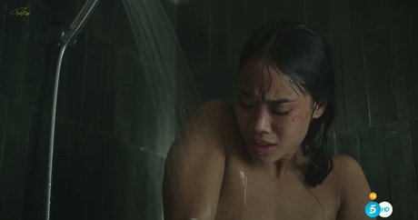 Nona Sobo naked star gallery