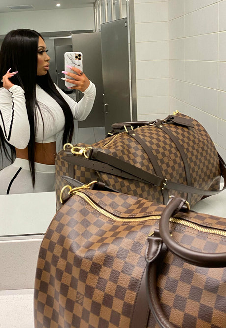 ebony milf onlyfans art naked pics