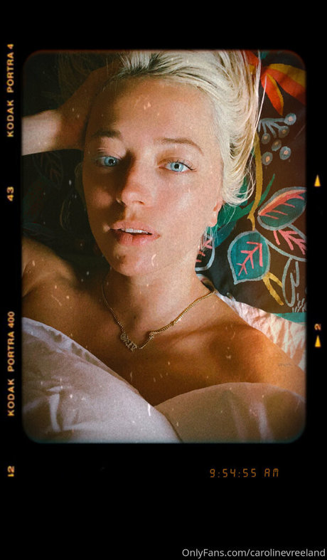 carolinevreeland pornstar xxx gallery