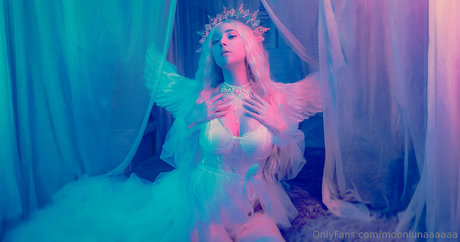 moonlunaaaaaa nice actress pics