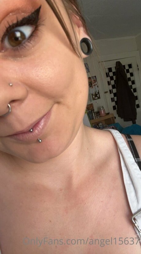 angel15637 pornstar hd image