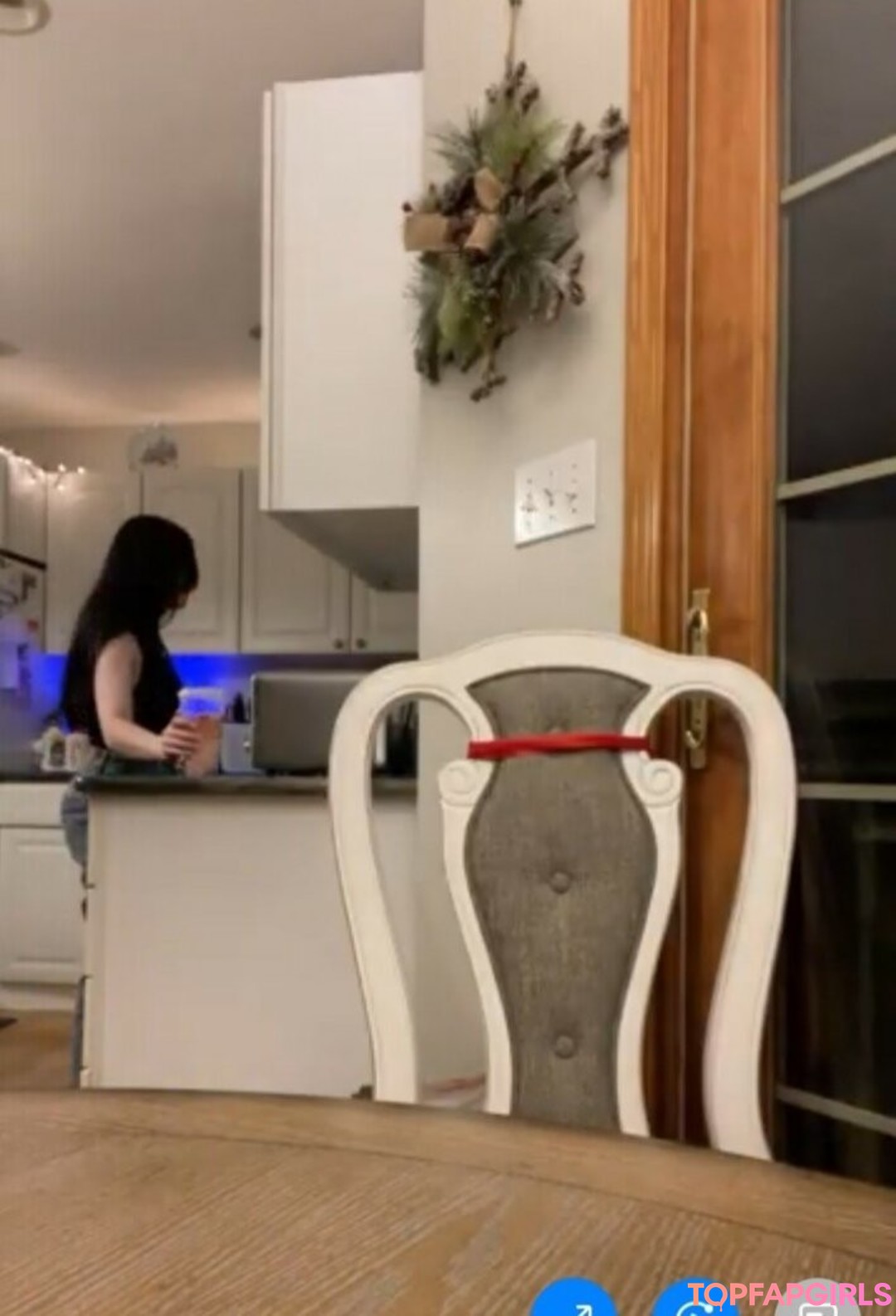 bimbo onlyfans nude picture