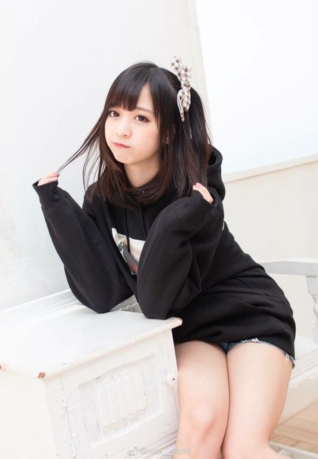 real__yami hot model images