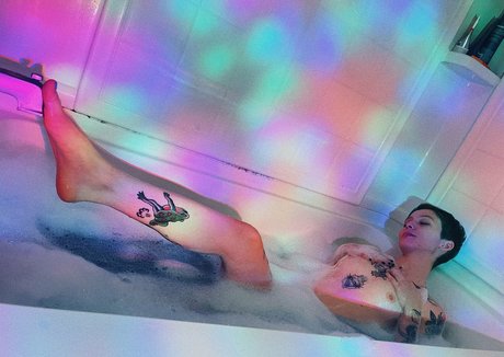 teen shemale onlyfans hot sexy photo