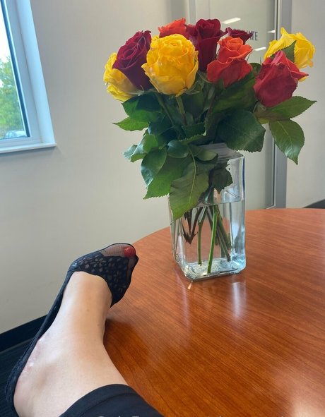 clovers photos model nudes archive