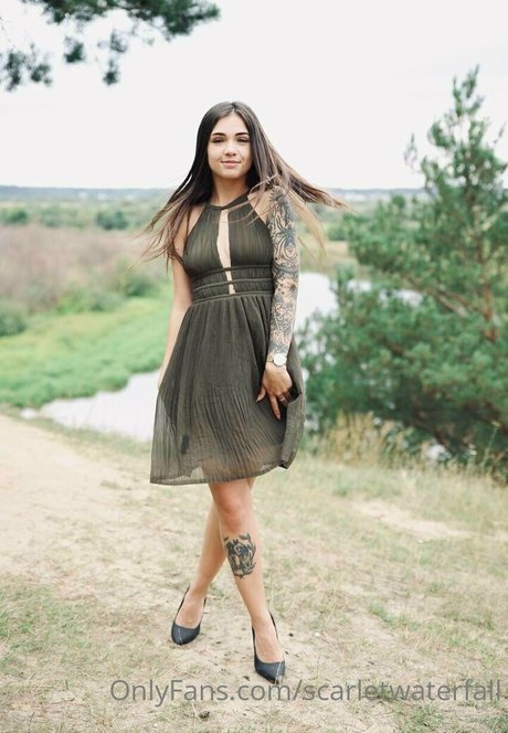 scarletwaterfall model pornographic img