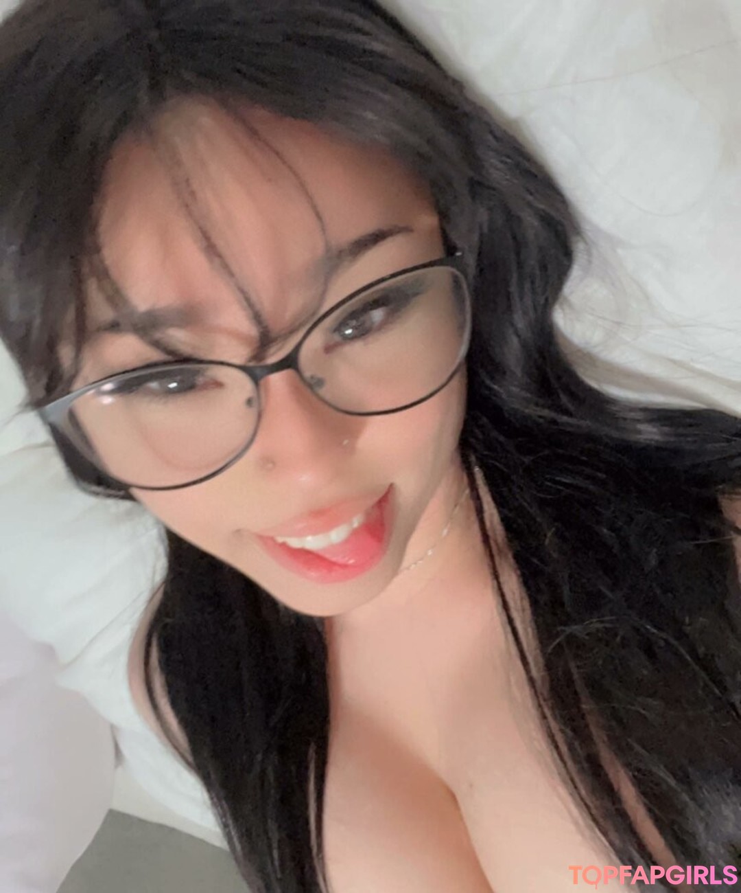 Aliyah Delaney sexy pornstar pics