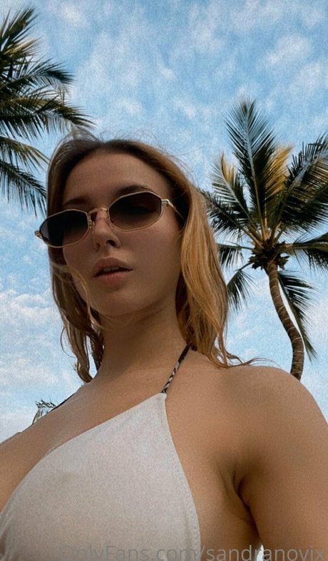 iamsandranovix star high quality image