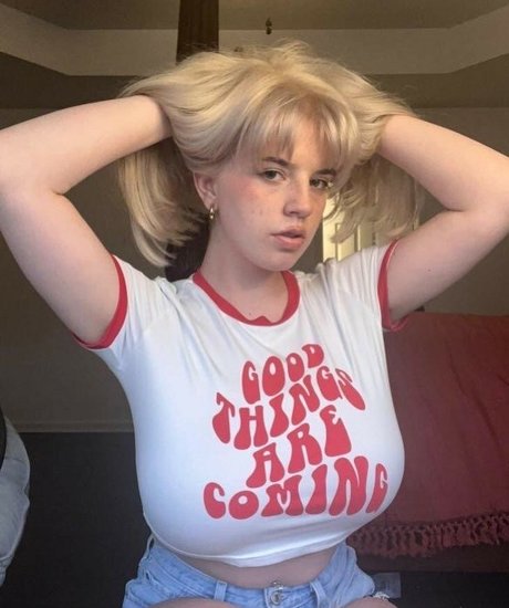 Xohalz444 sexy model gallery