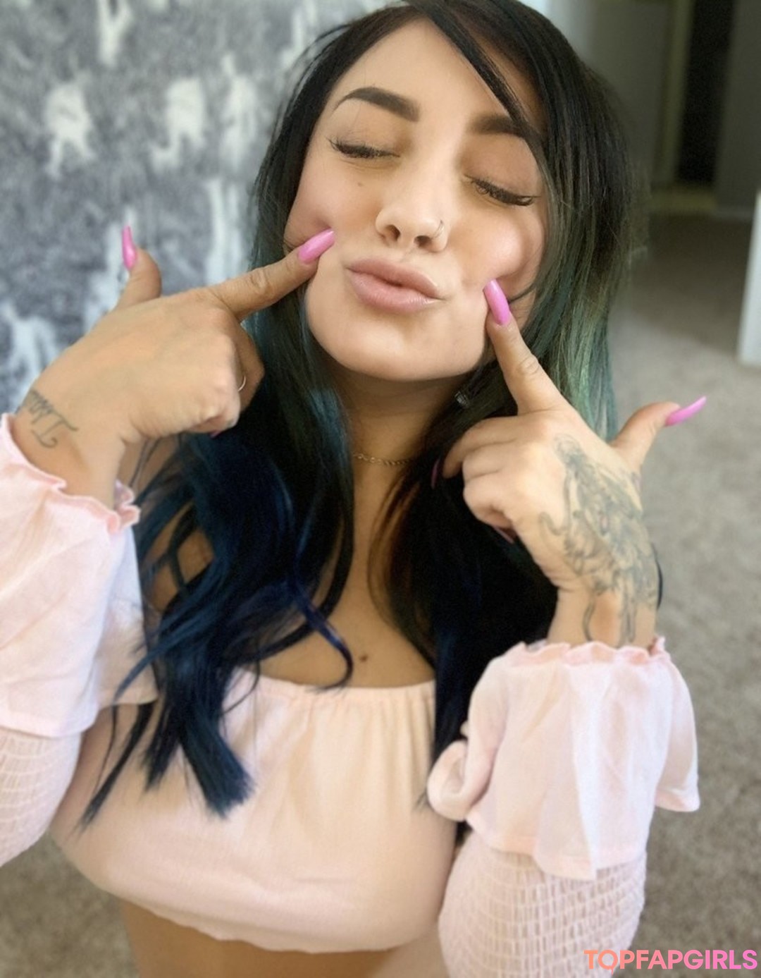 Baddy Bina pornstar free photo