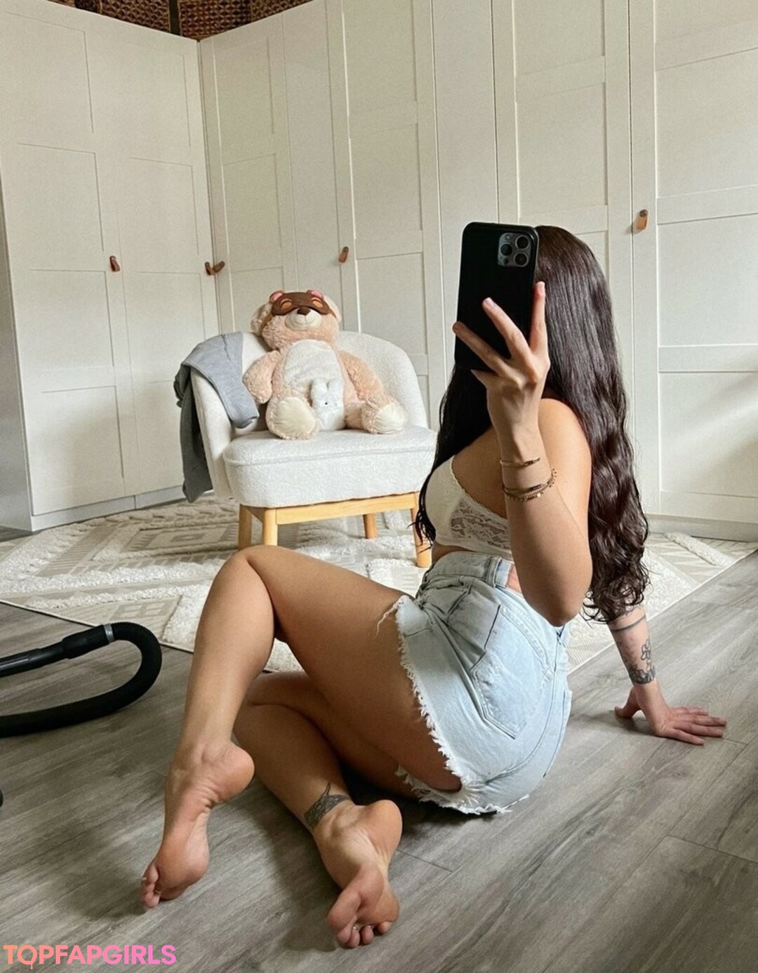 Mariefrenchgirlfeet porn star img
