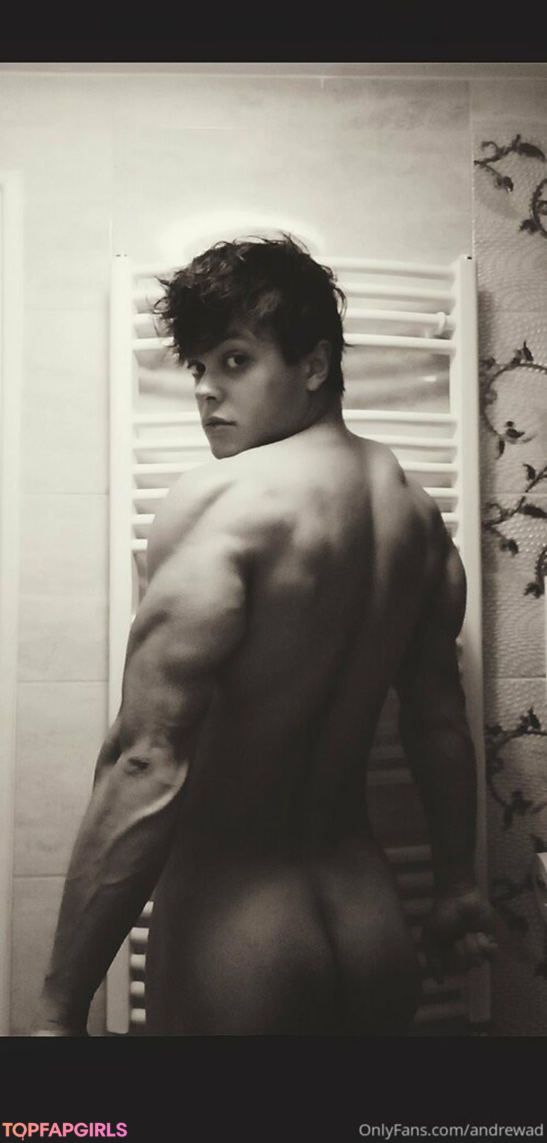 andrewad star nudes photo
