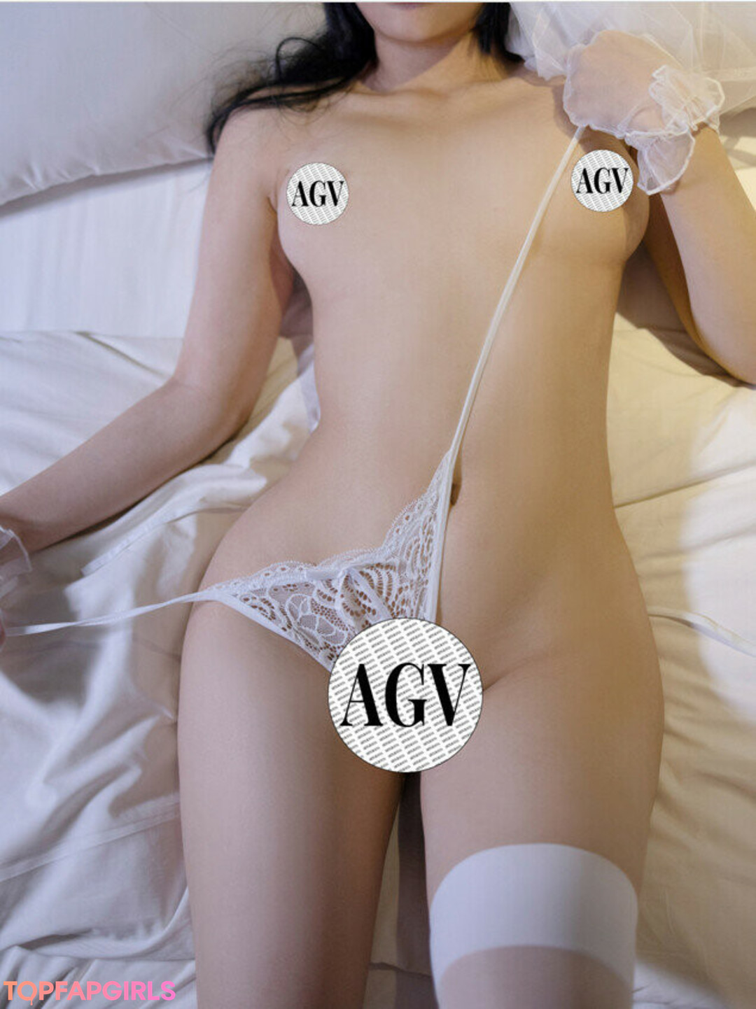 ArtGravia naked model galleries