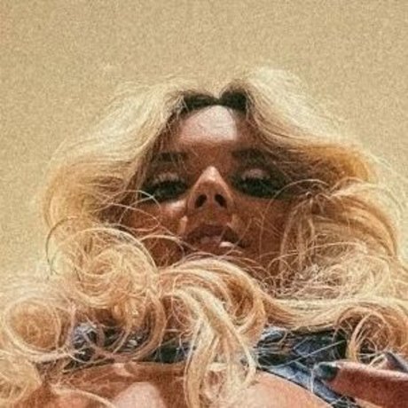 Tay Melo pornstar xxx pics