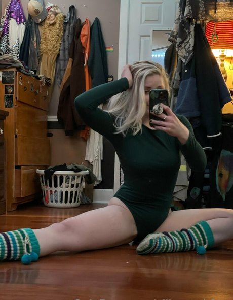 ellieraecbfree nudes pornstar pics