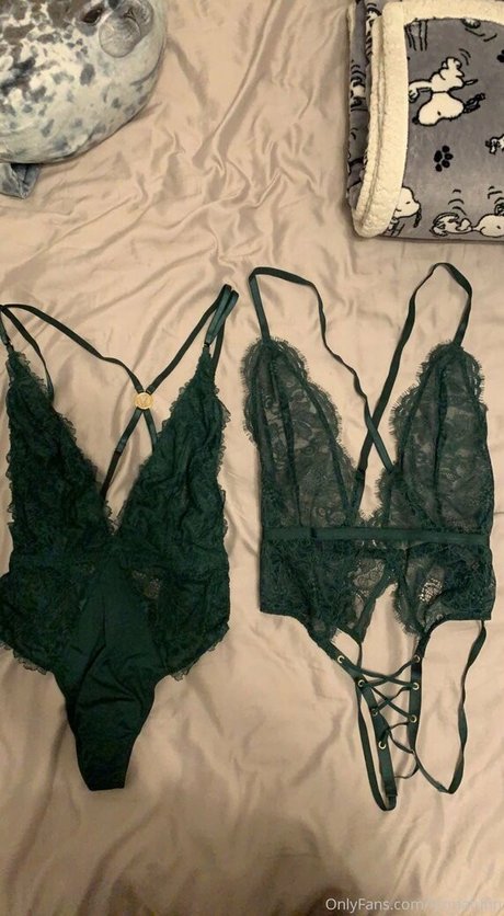 fungorl adult model photos