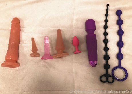 adrianabanana420 exclusive pornstar pic