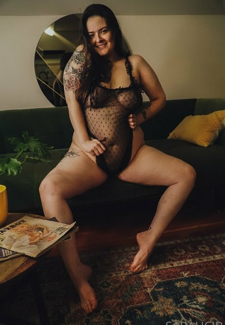 SarahCJB hd actress image