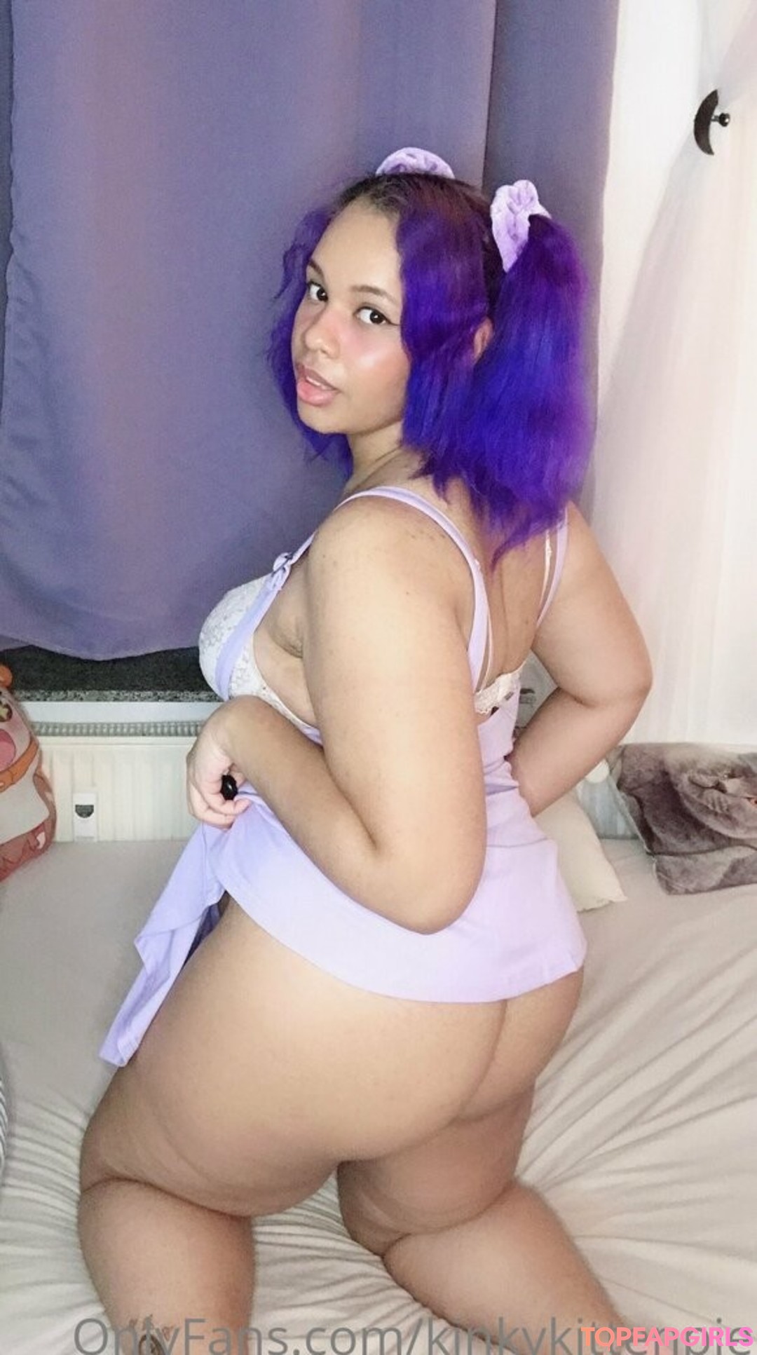 kinkykittenpie model exclusive image