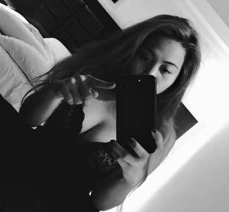 naked milf onlyfans pornos picture