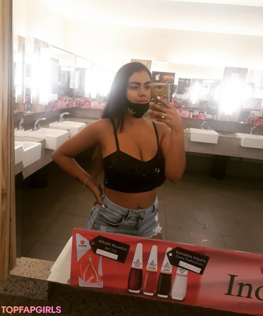 Evelim Alves pornstar naked photos