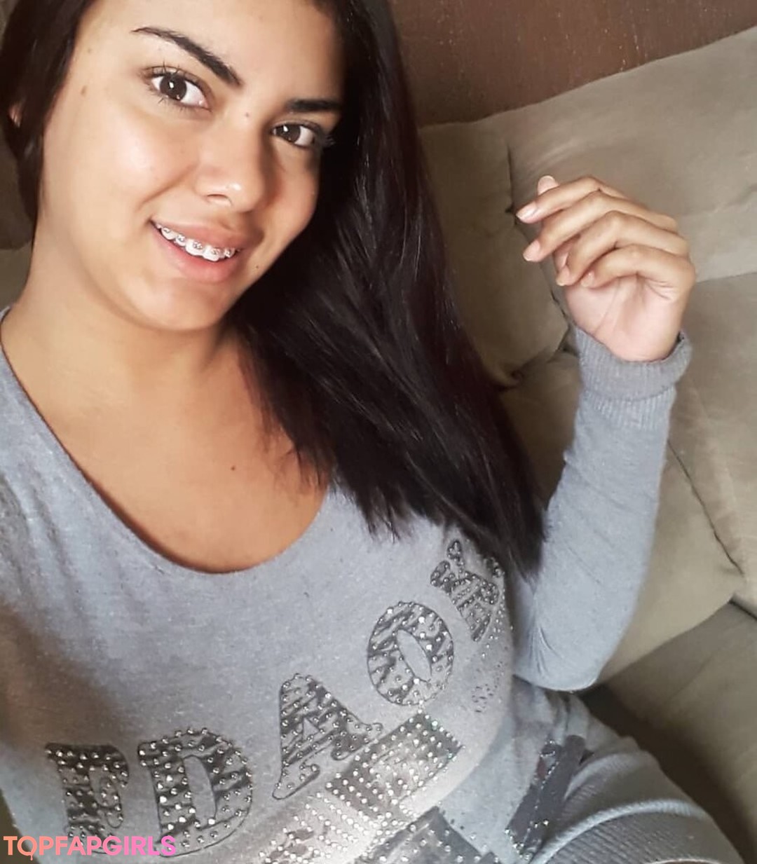 Evelim Alves exclusive model image