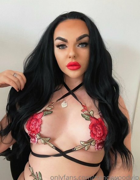 colombian teen onlyfans hot image