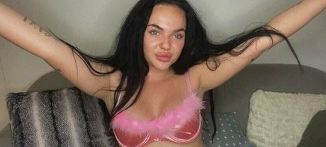 pretty ebony onlyfans pretty gallery