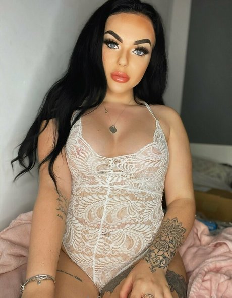 teen shemale onlyfans naked gallery