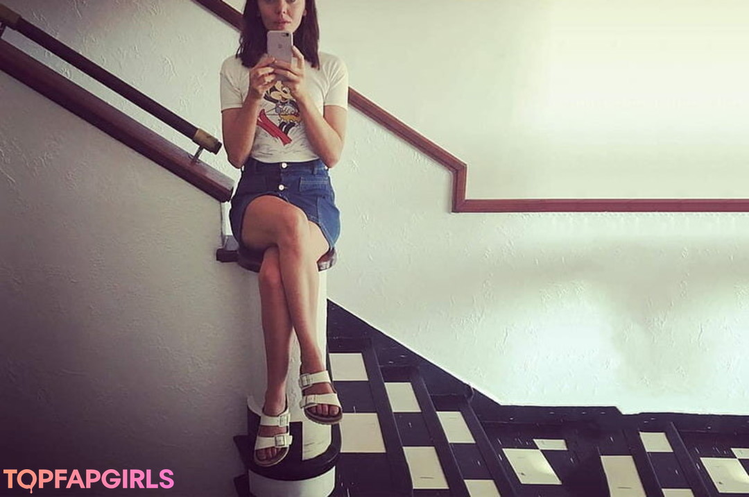 cum feet onlyfans beautiful naked pics