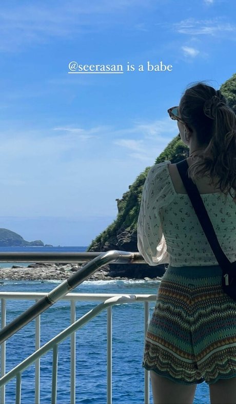 nerdy teen onlyfans pretty img