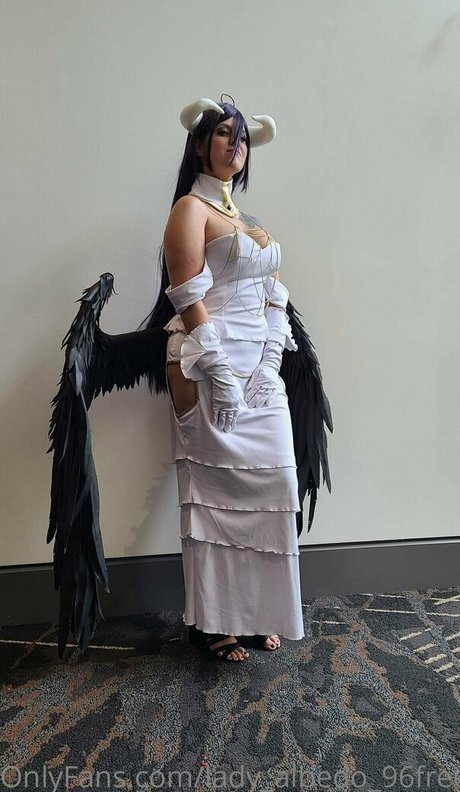 lady albedo 96free nudes model pictures