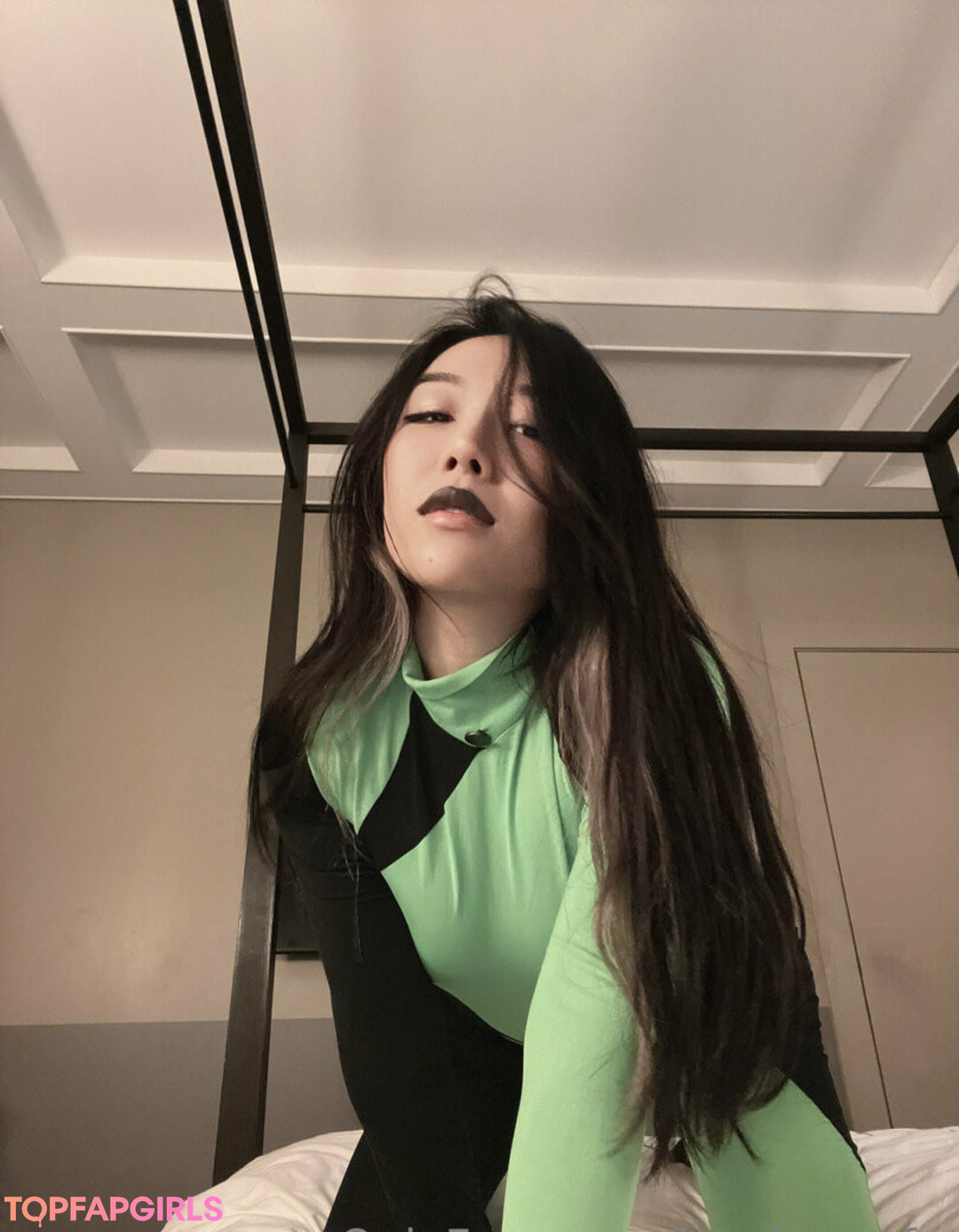 leeshernsfw star best photos