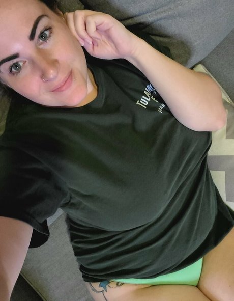 teen shemale onlyfans hot photo