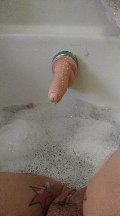 oiled tits onlyfans free sexy pictures