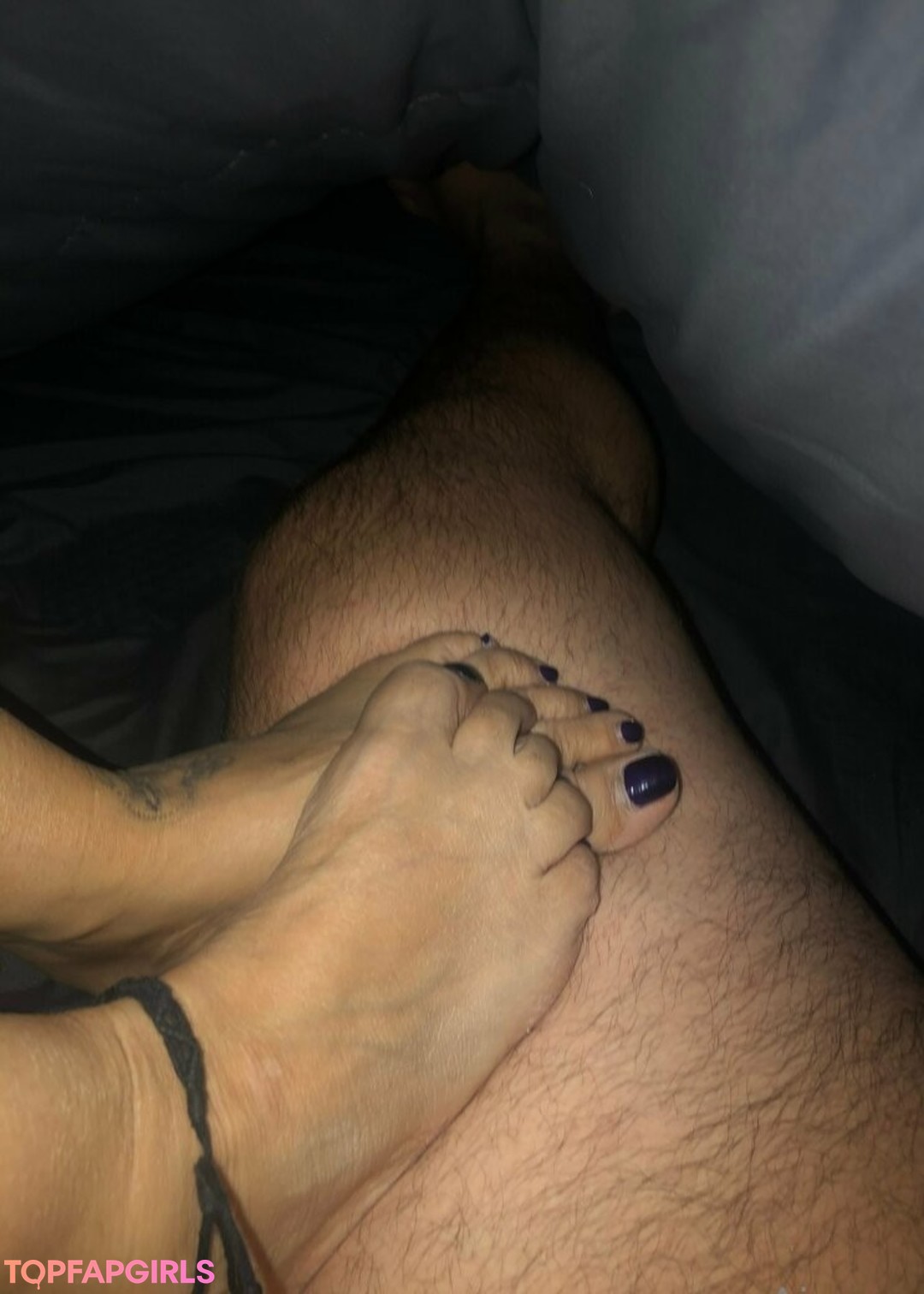 ajonesfeet erotic pornstar img