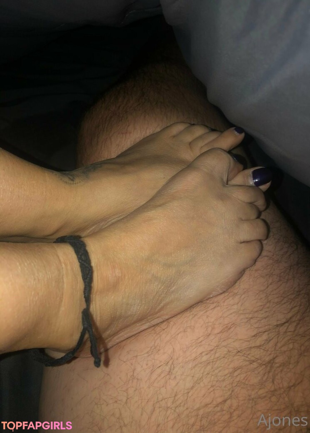 ajonesfeet model nude pictures