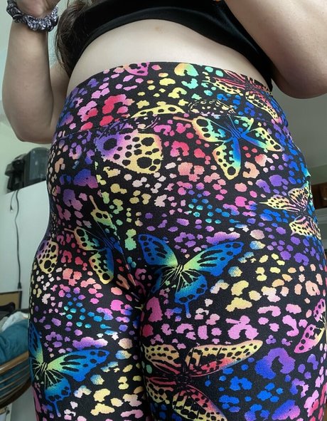 scenecore puppy star top img