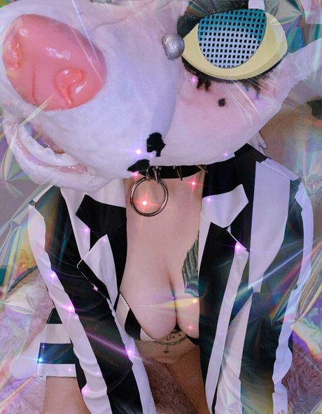 strwbrryinsides hot actress image