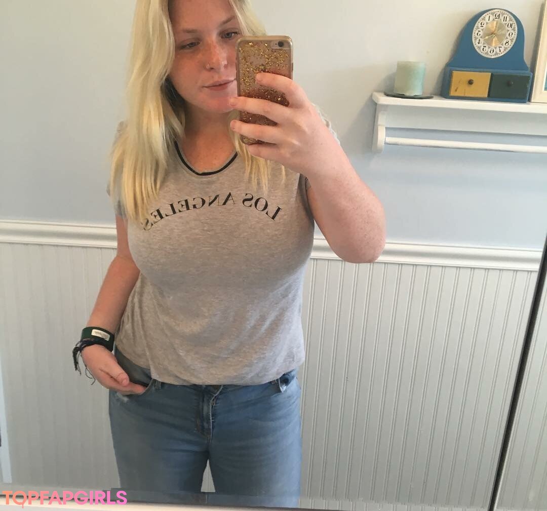 Kyla S adult model img