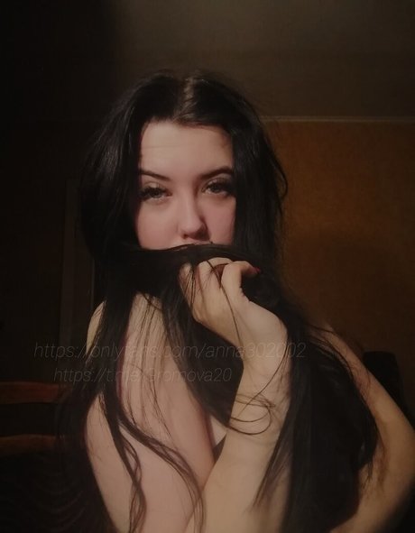 Anna Smykovskaya model perfect img