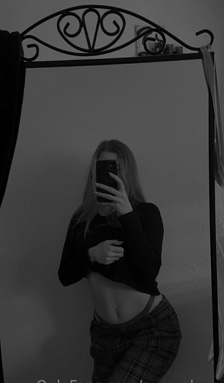 ebony squirt onlyfans nudes image