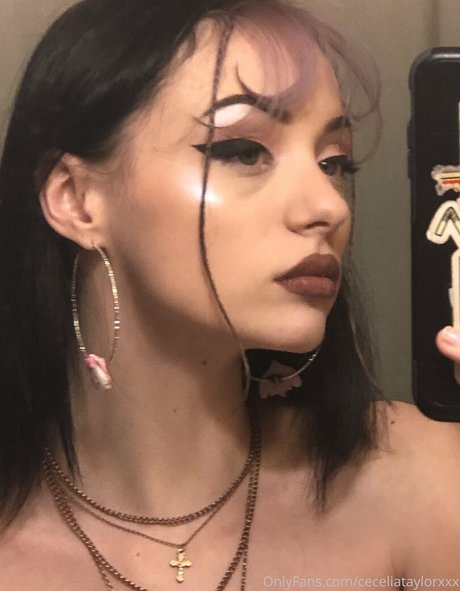 brunette petite onlyfans beautiful naked pic