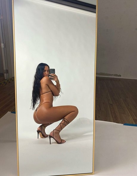 Eilat Rose erotic actress pics