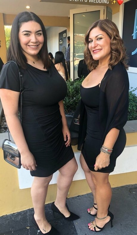 Nicky Nicole pornstar xxx gallery