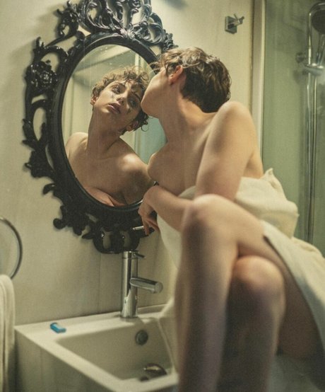 Didem ustuner star naked photo