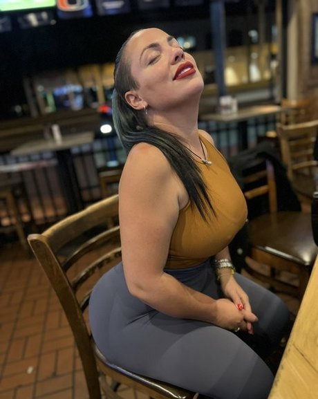 busty teen onlyfans hot porn gallery