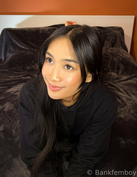 bankfemboy nudes star photo