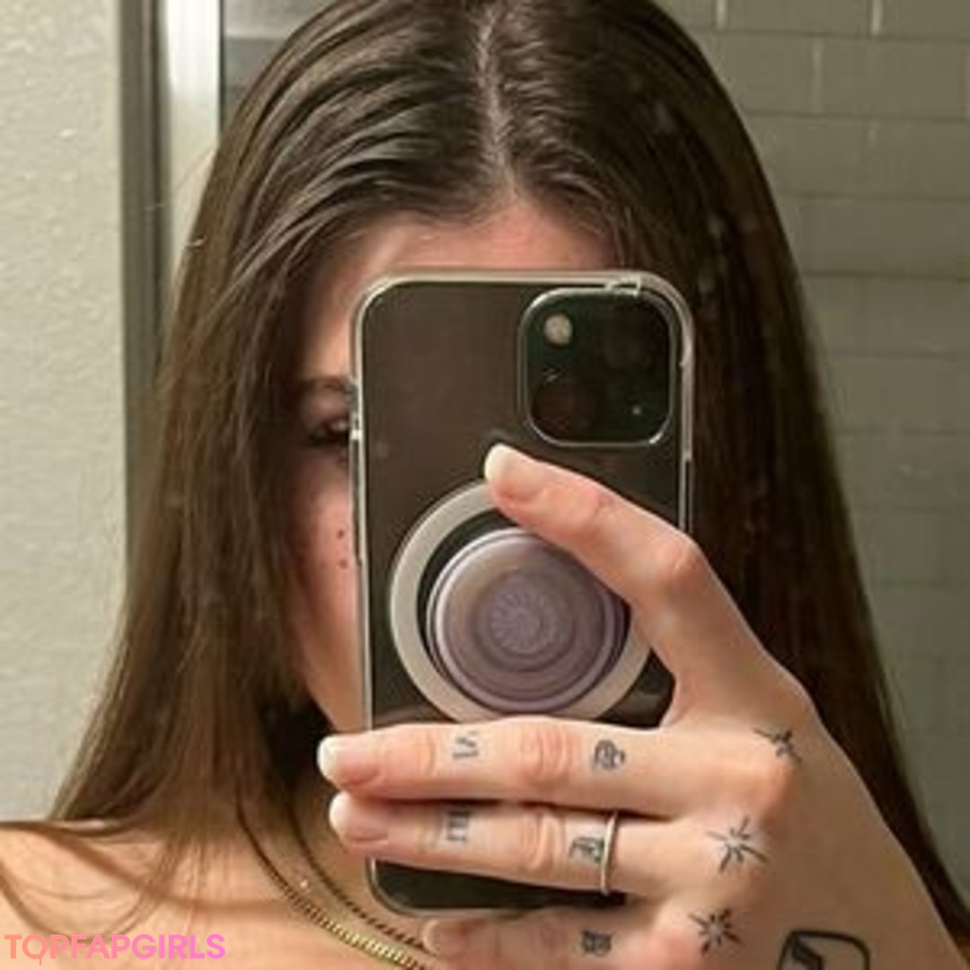 faif spoons pornstar naked photo