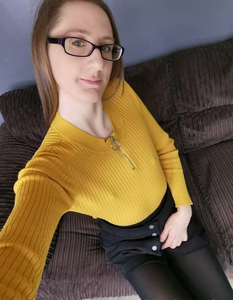 aprilrosejonesxfree nude actress picture